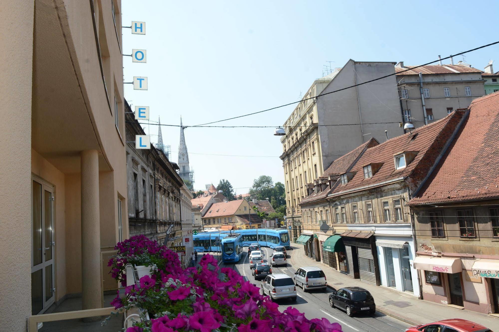 Hotel Jadran Zagreb Exterior foto